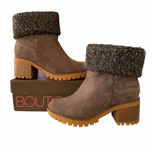Boutique by Corkys Cotton Heeled Faux Fur Cuff Ankle Boots Women’s Gray Winter